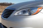 Chrysler 200 2011 года